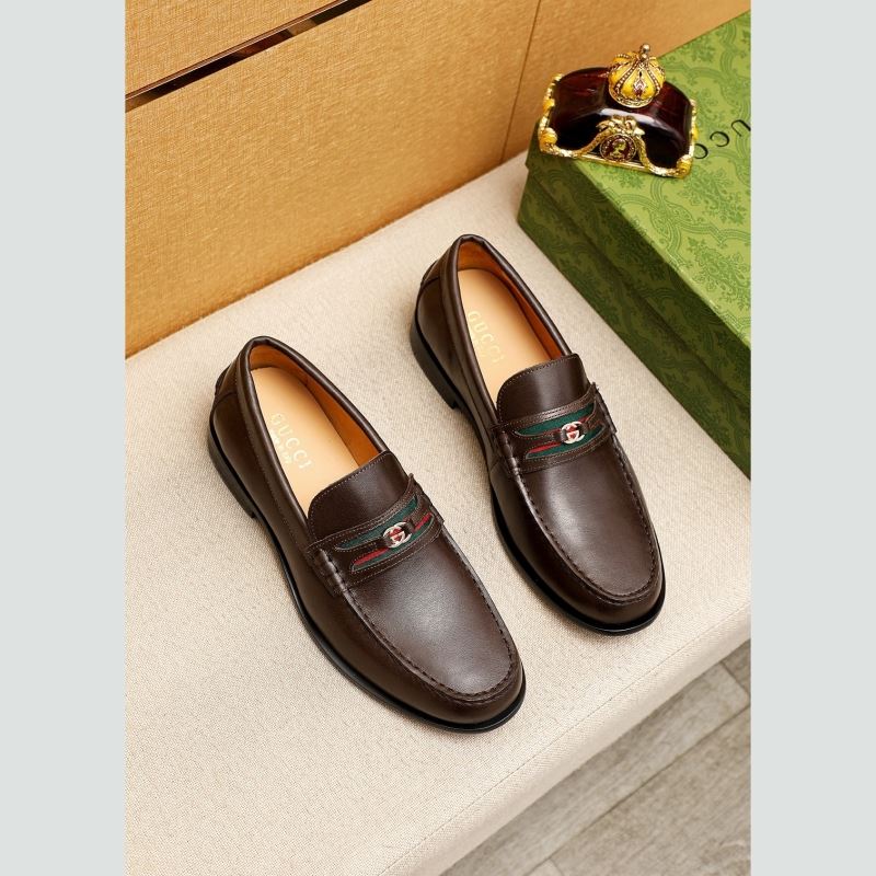 G*u*i leather shoes